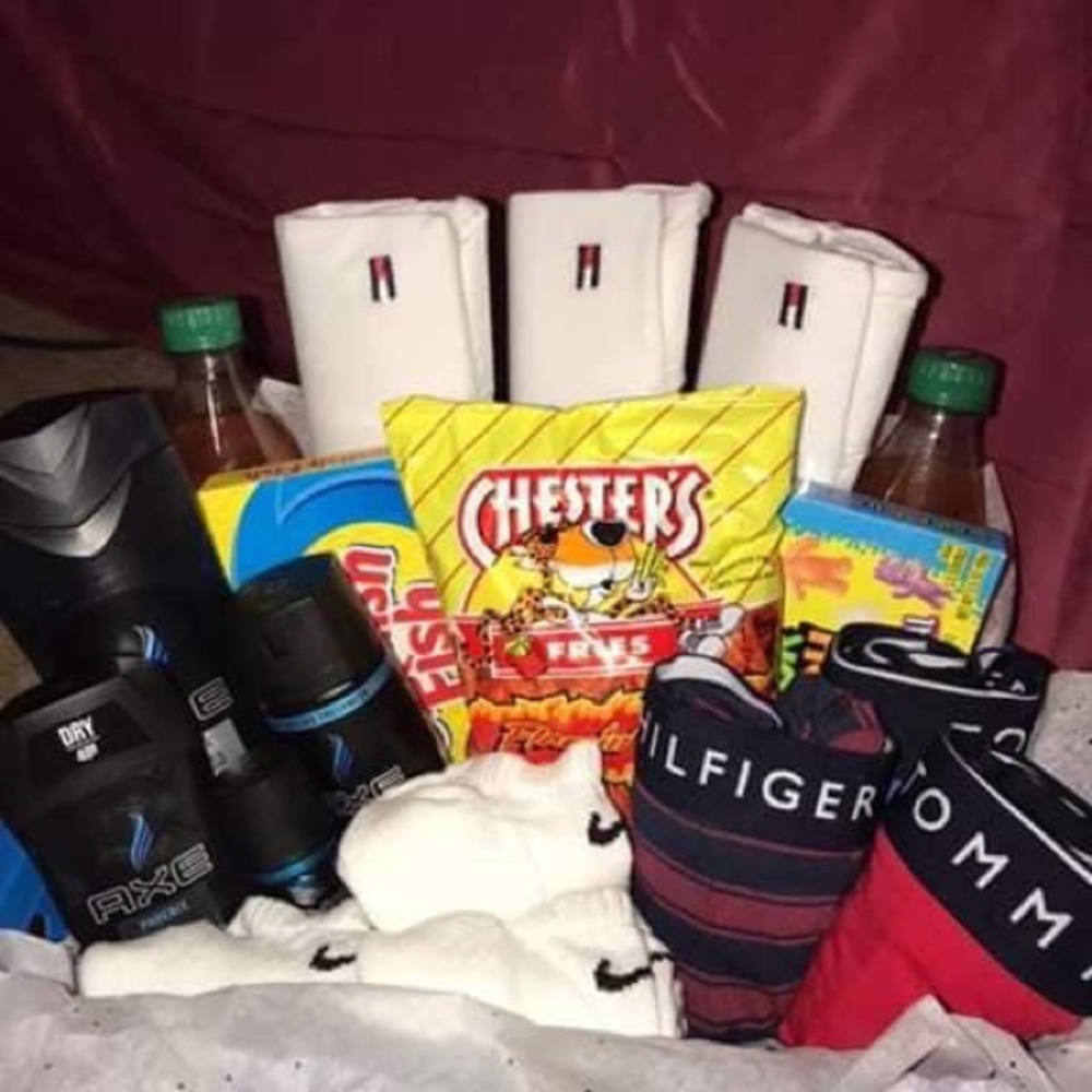 Boyfriend gift boxes